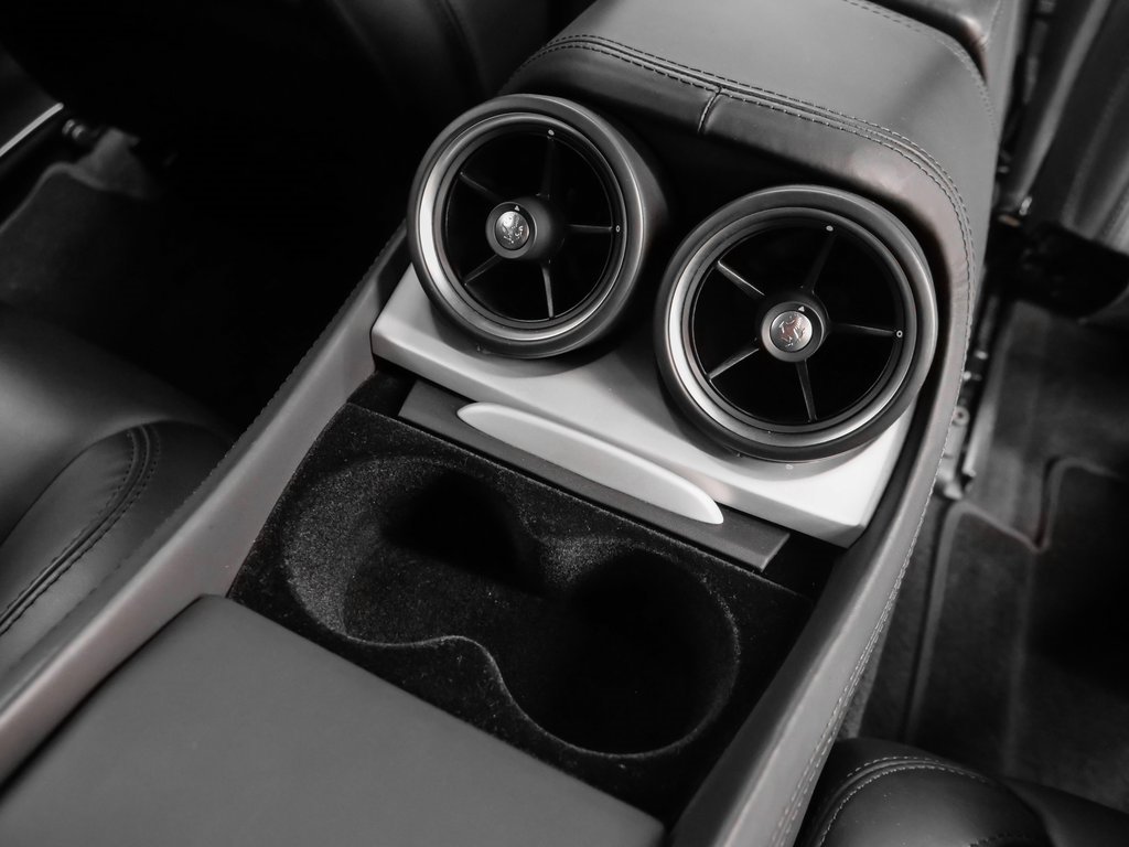 Certified 2015 Ferrari FF image 28