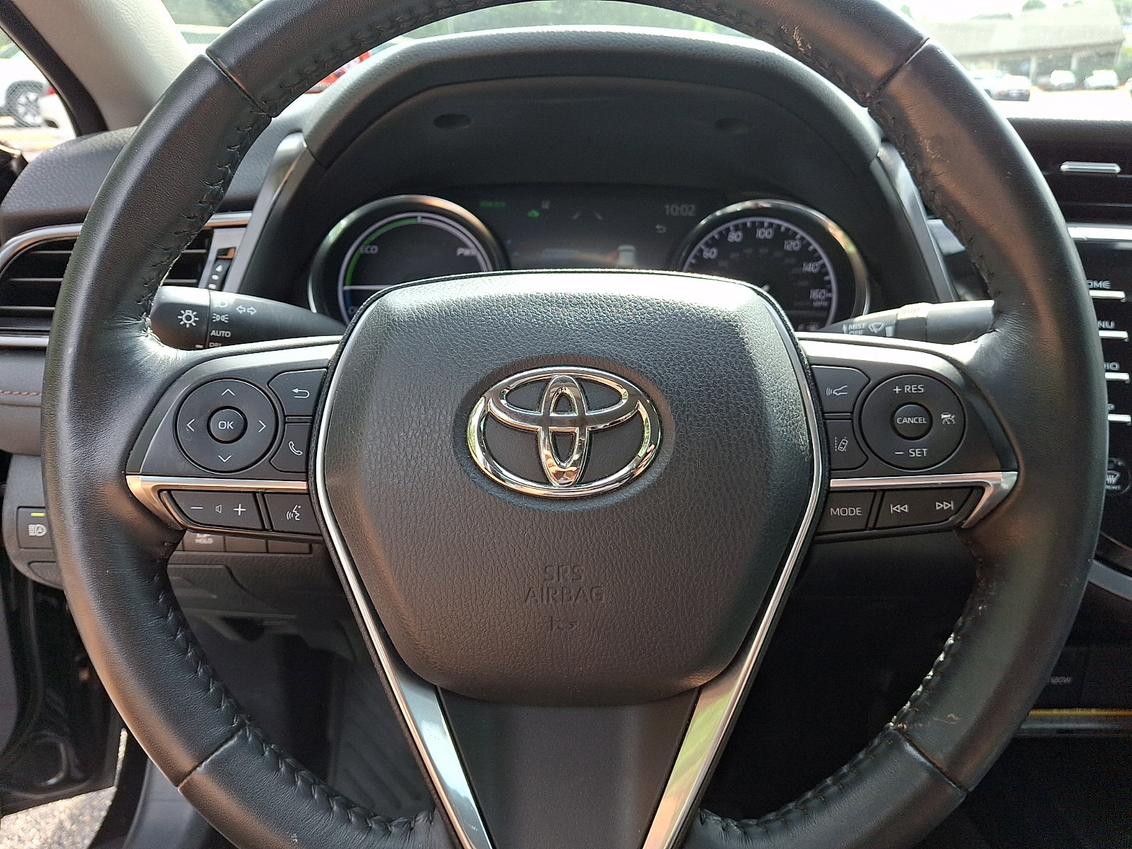 Used 2020 Toyota Camry XLE FWD image 25