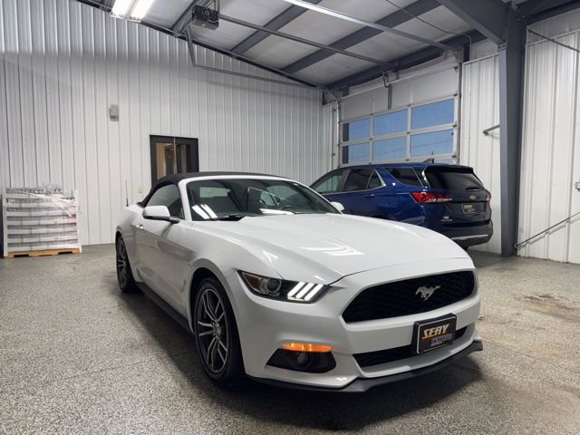 Used 2017 Ford Mustang Premium image 24