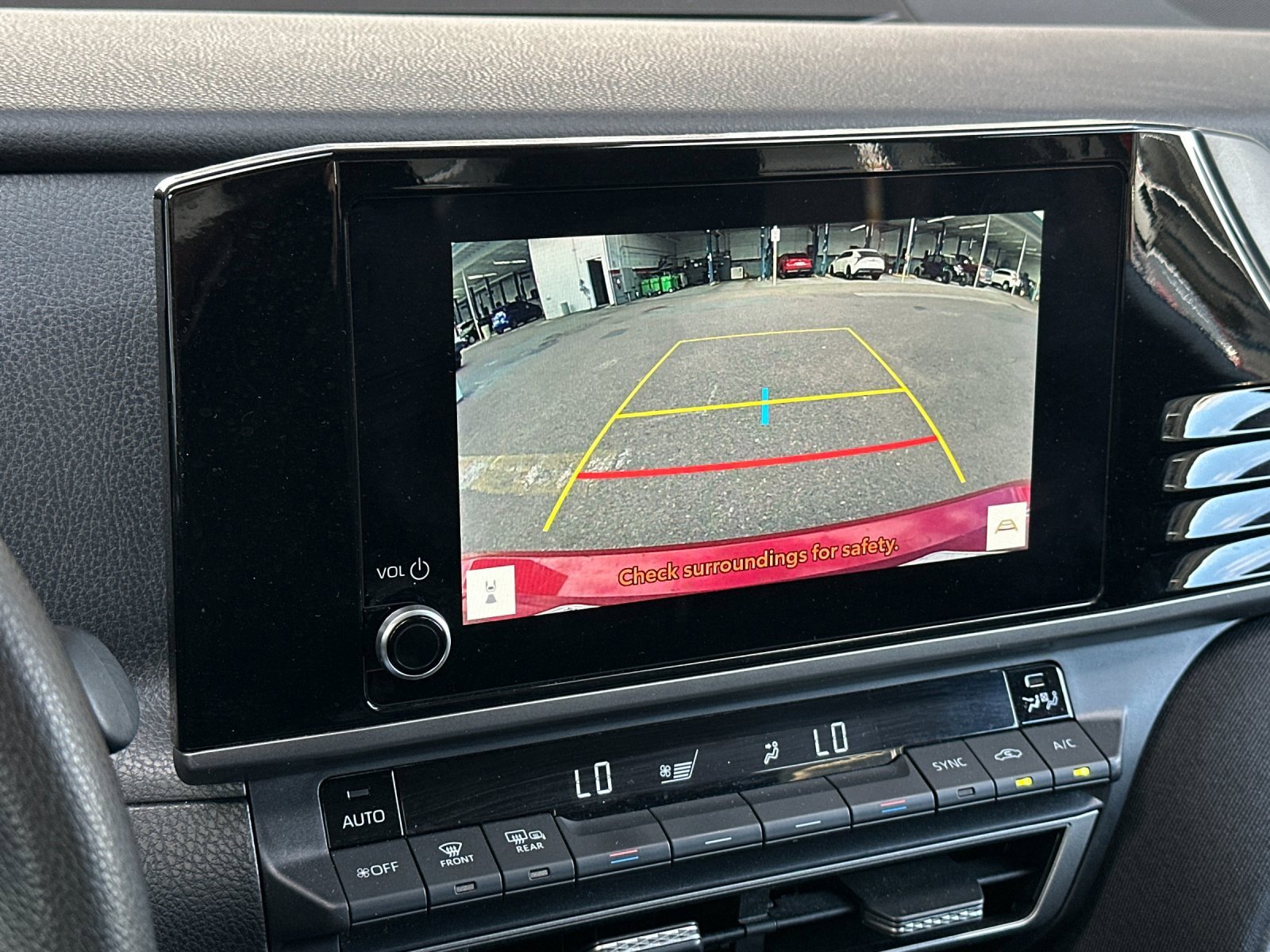 Used 2025 Toyota Camry LE image 16