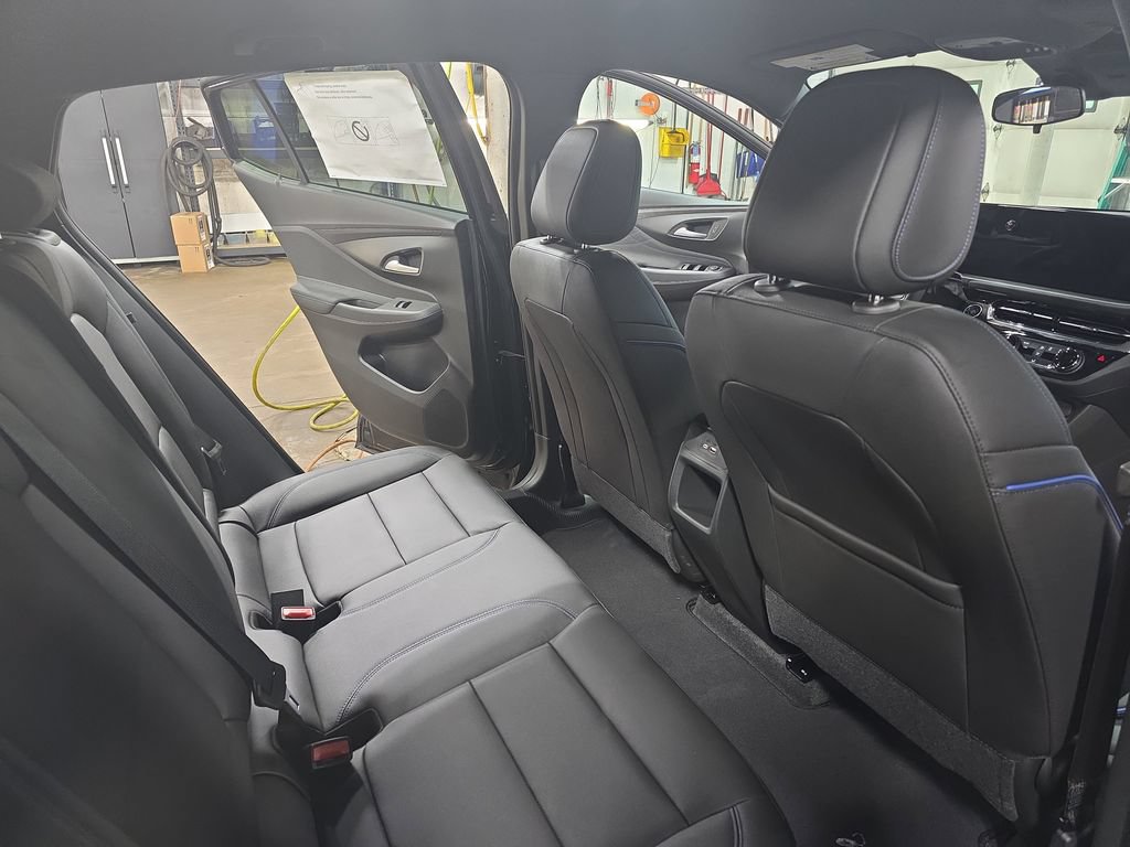New 2026 Buick Envista Sport Touring w/ Convenience I Package FWD image 11