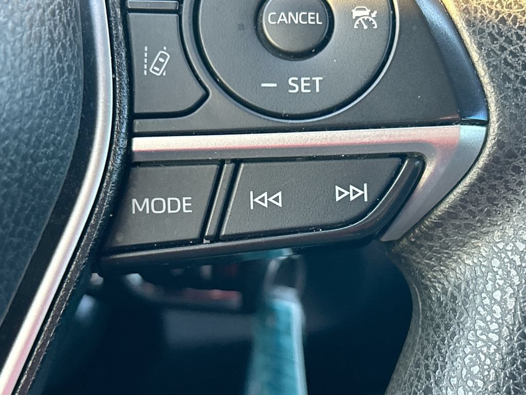 Used 2023 Toyota Camry LE FWD image 17
