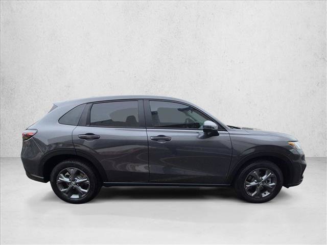 Certified 2027 Honda HR-V LX image 4