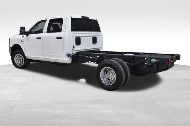 New 2026 RAM 3500 Tradesman w/ Chrome Appearance Group A image 7