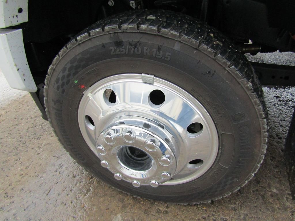 Used 2025 Ford F450 XLT w/ 360-Degree Camera Package image 25