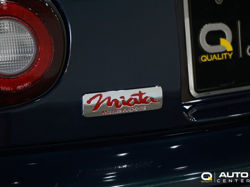 Used 1996 MAZDA MX-5 Miata RWD image 9