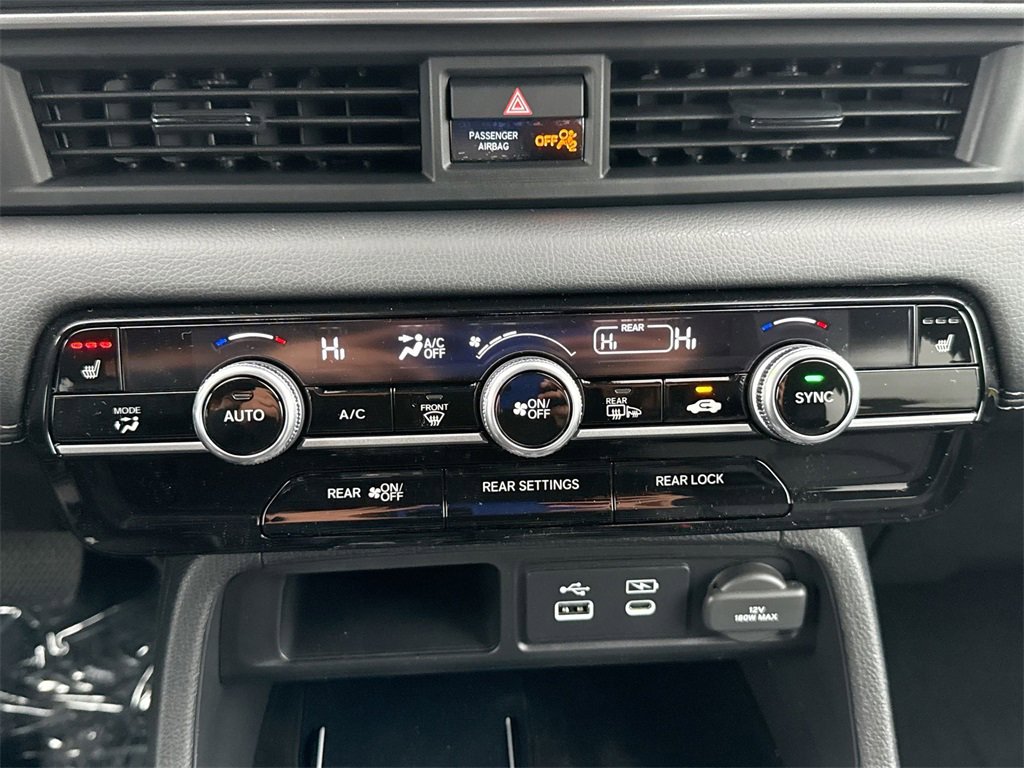 New 2025 Honda Pilot EX-L image 16