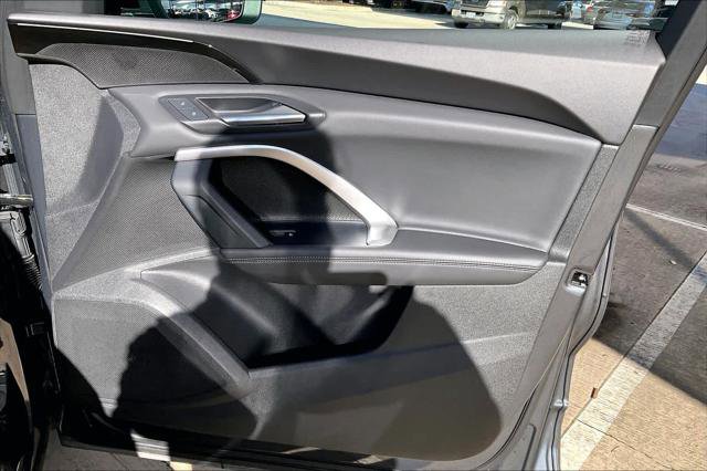 Certified 2025 Audi Q5 Premium w/ Convenience Package AWD/4WD image 22