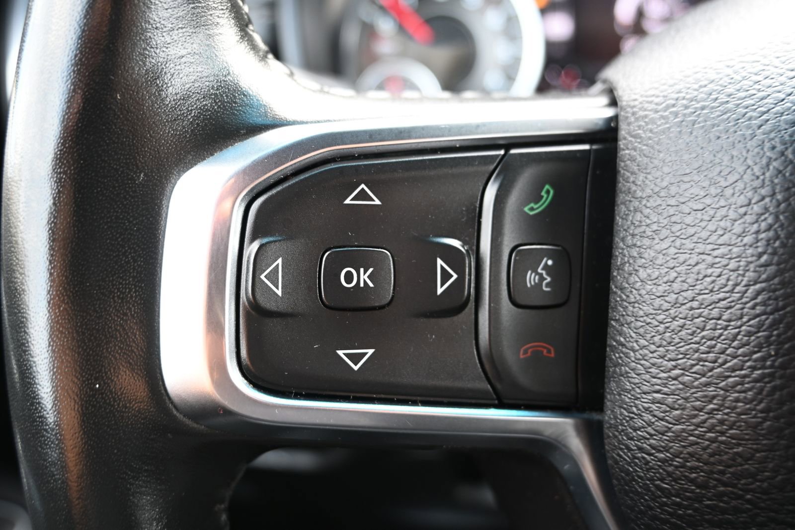 Used 2024 RAM 1500 Laramie image 9