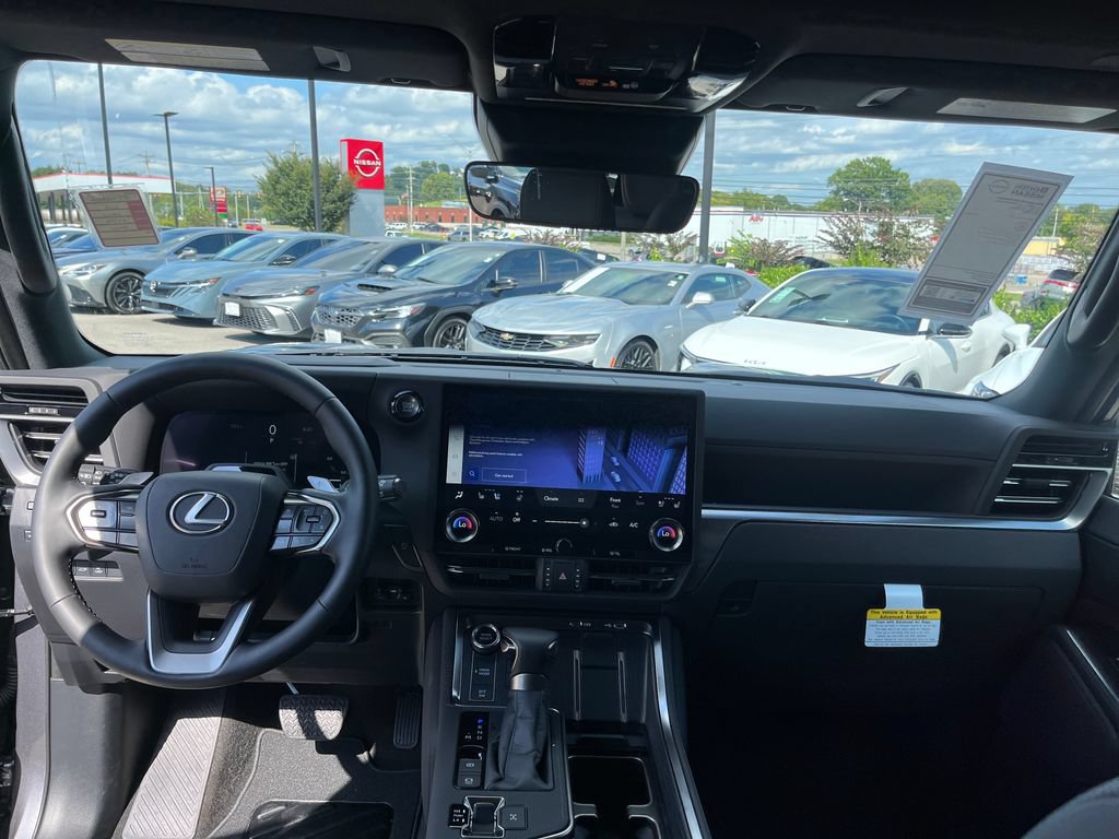 Used 2026 Lexus GX 550 w/ Cold Area Package AWD/4WD image 21