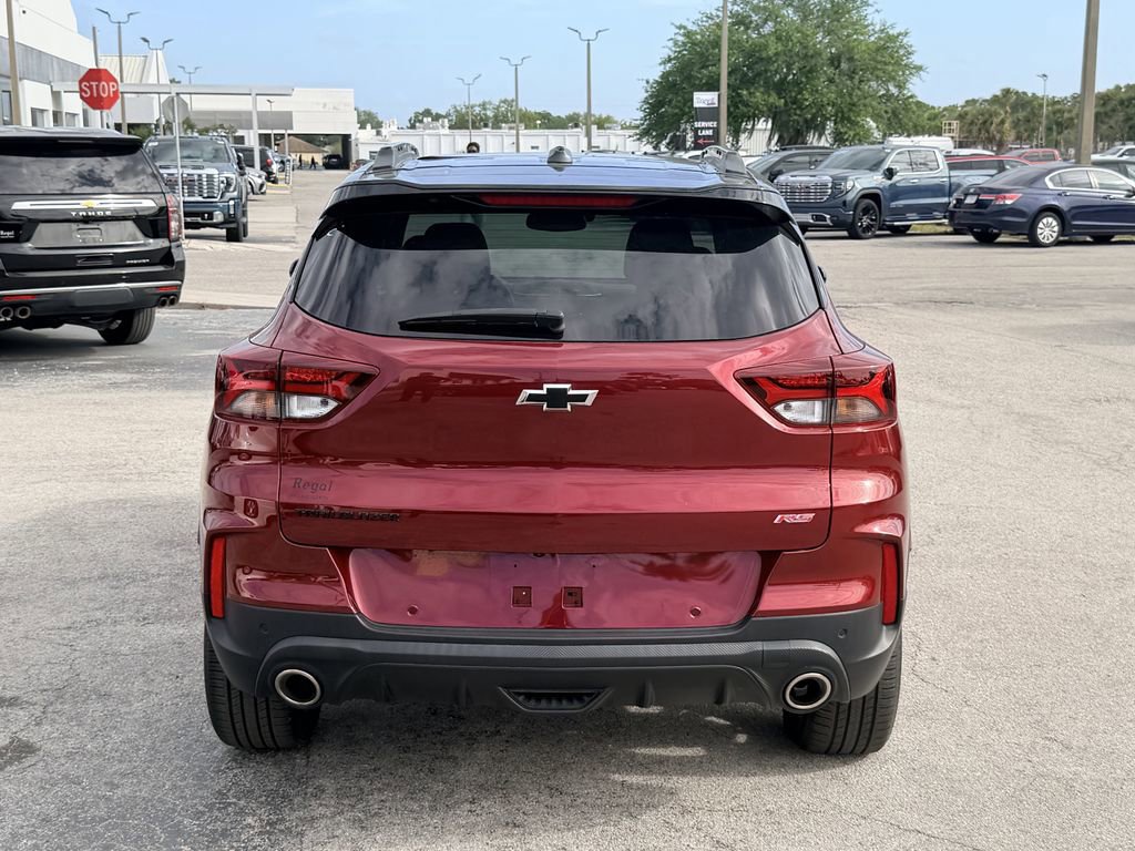 Certified 2023 Chevrolet TrailBlazer RS w/ Sun and Liftgate Package FWD image 6