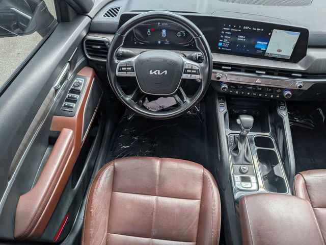 Used 2023 Kia Telluride EX image 18