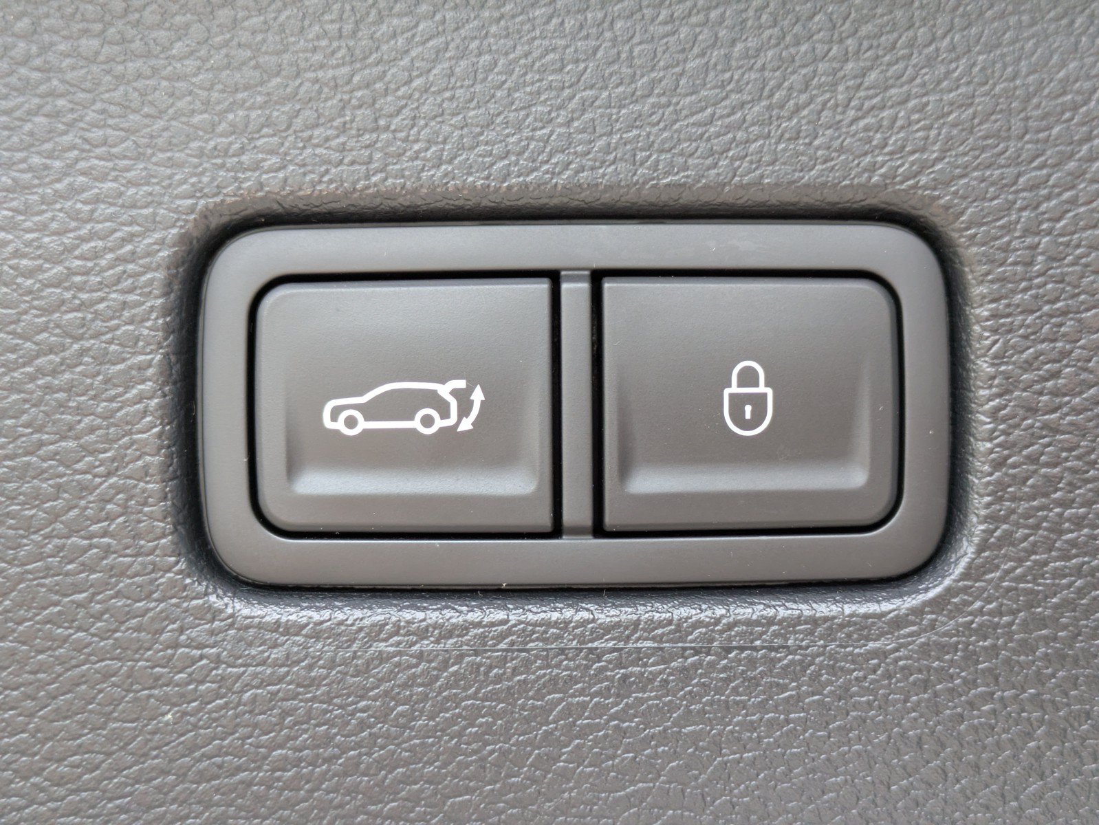 Used 2023 Genesis GV80 2.5T AWD/4WD image 11