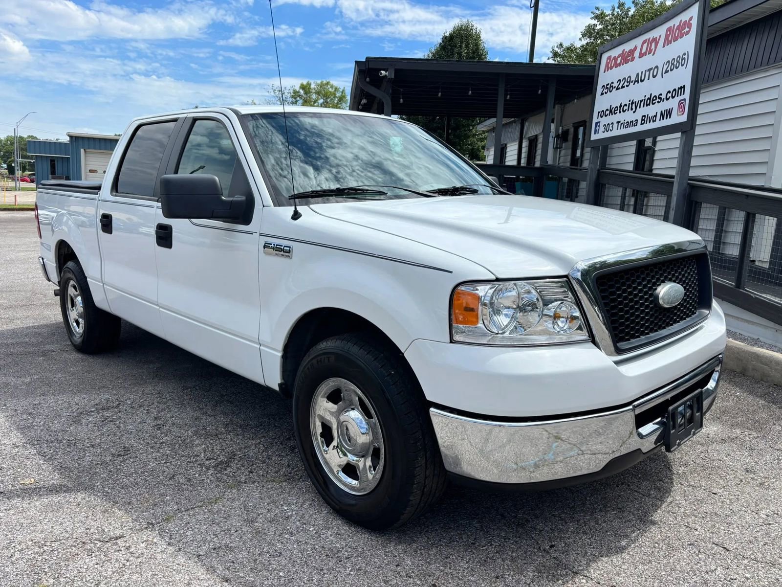 Used 2007 Ford F150 XLT RWD image 3