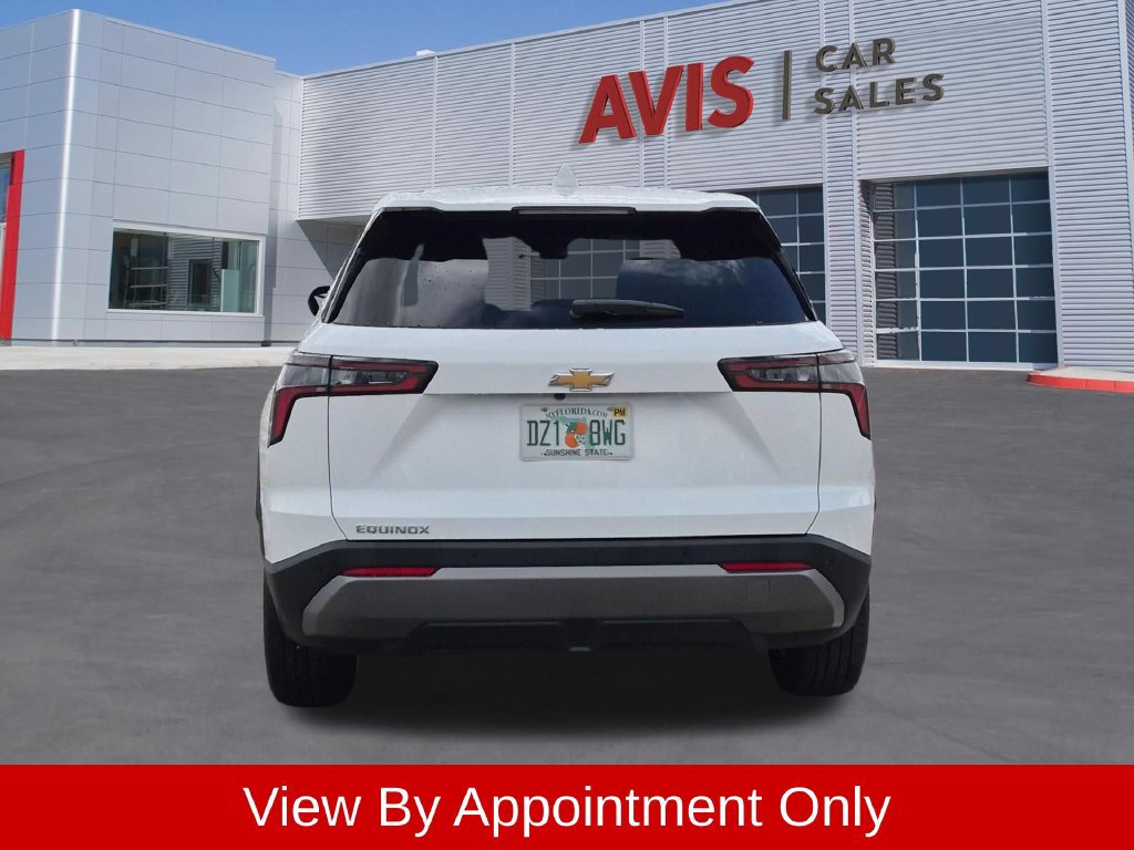 Used 2026 Chevrolet Equinox LT FWD image 7