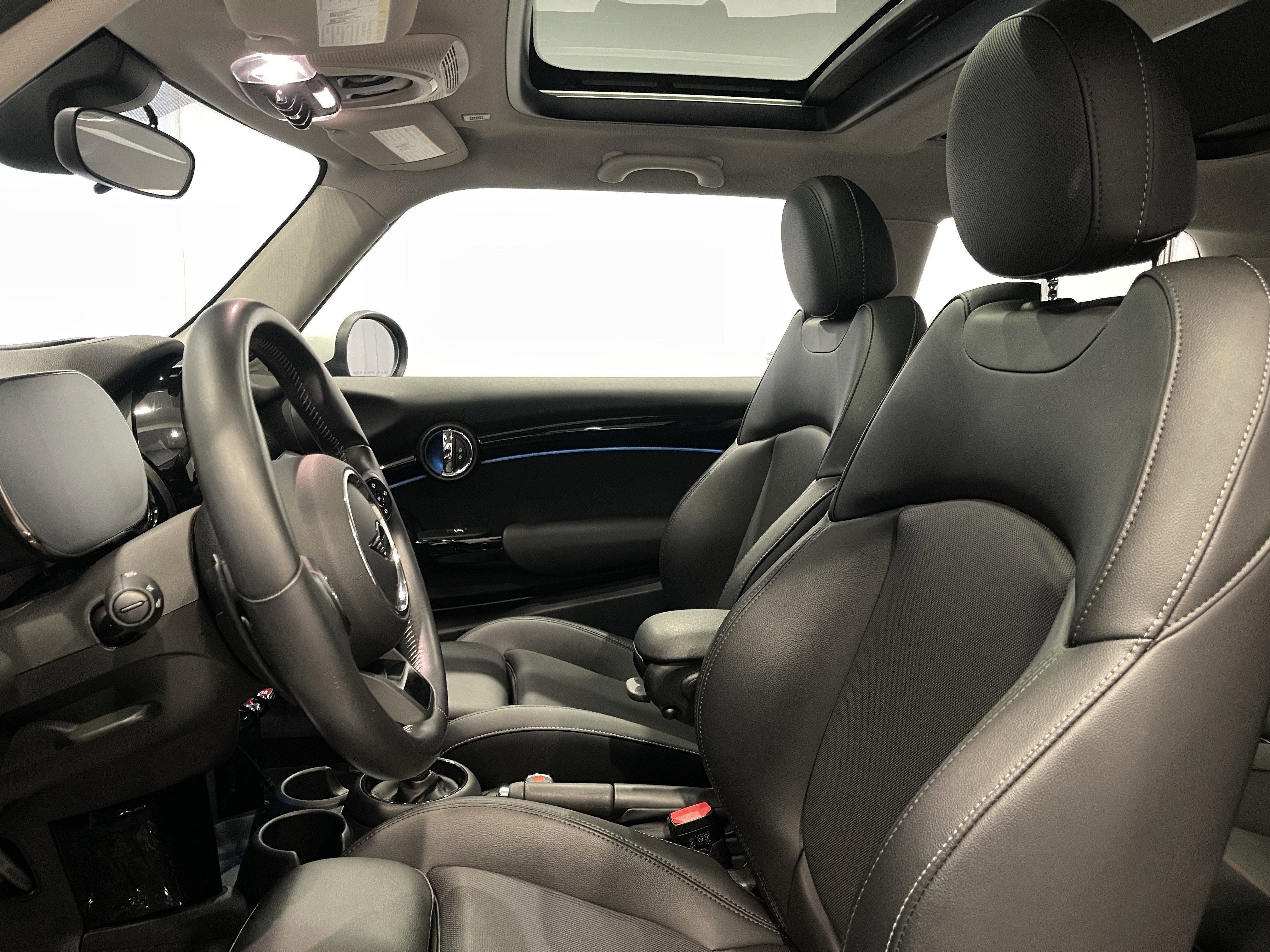 Used 2022 MINI Cooper S FWD image 14