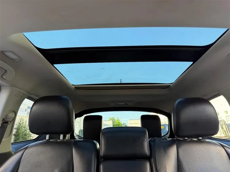 Used 2015 Nissan Pathfinder Platinum AWD/4WD image 49