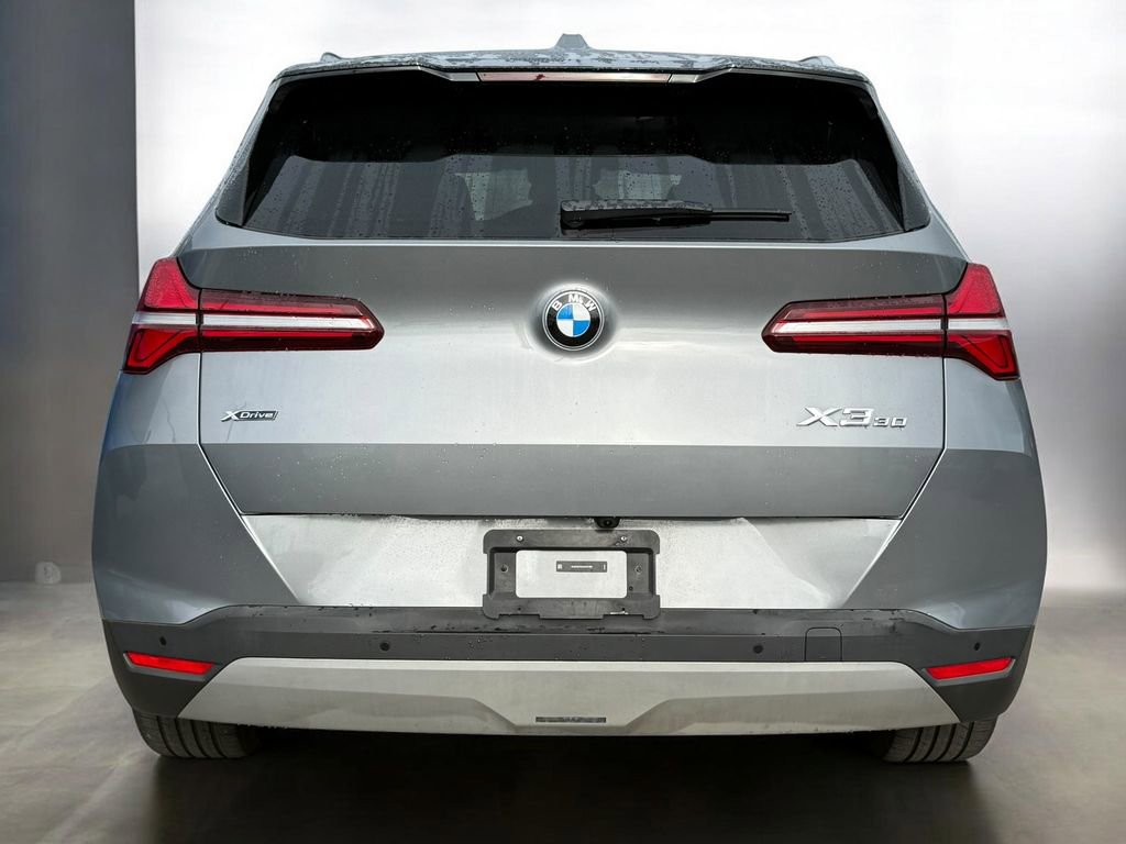 Used 2025 BMW X3 xDrive30i w/ Premium Package image 12