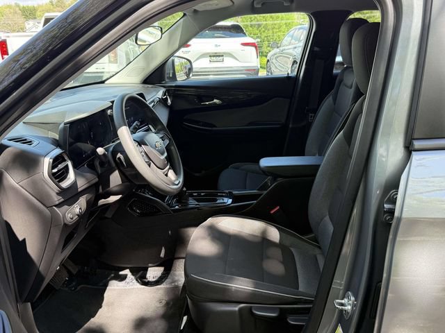 Certified 2025 Chevrolet TrailBlazer LT AWD/4WD image 10
