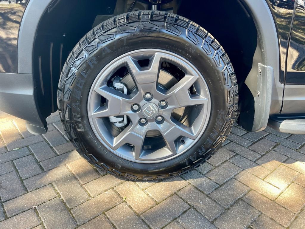 Used 2024 Honda Passport TrailSport image 10