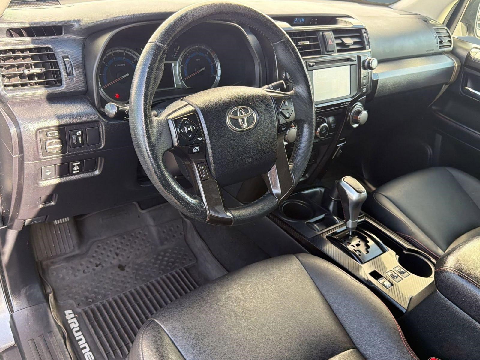 Used 2018 Toyota 4Runner TRD Off-Road Premium image 4