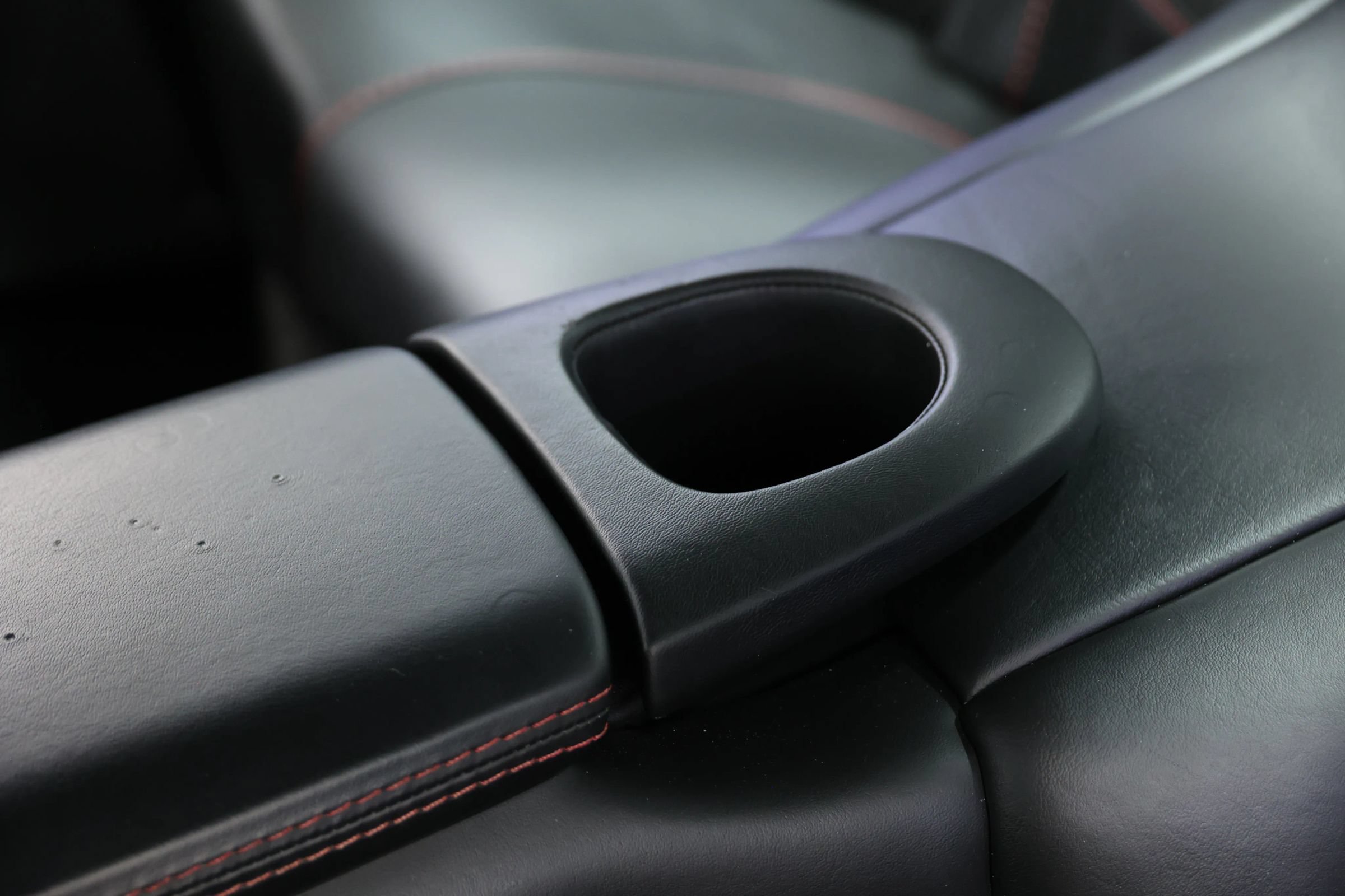 Used 2014 Aston Martin Vanquish Coupe RWD image 51
