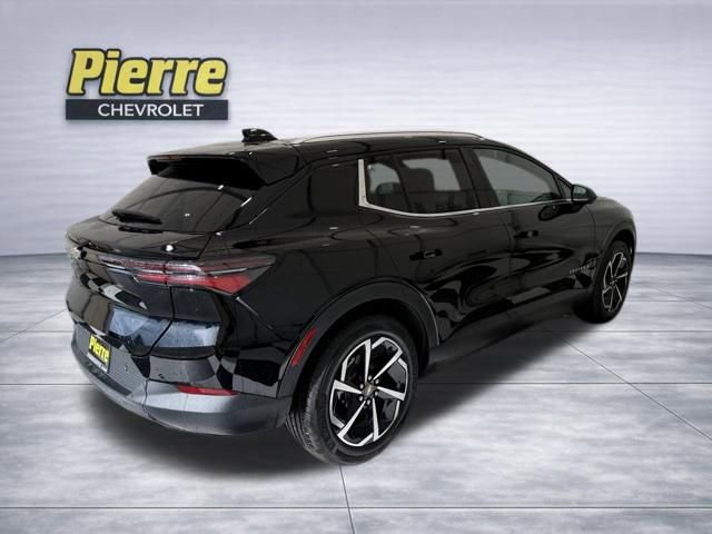 New 2026 Chevrolet Equinox EV LT FWD image 6