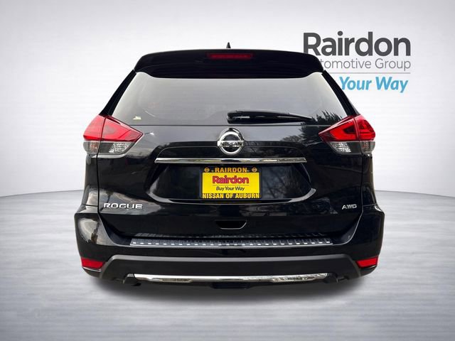 Used 2017 Nissan Rogue S image 7