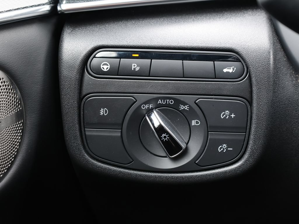 Certified 2025 INFINITI QX50 Sport AWD/4WD image 36