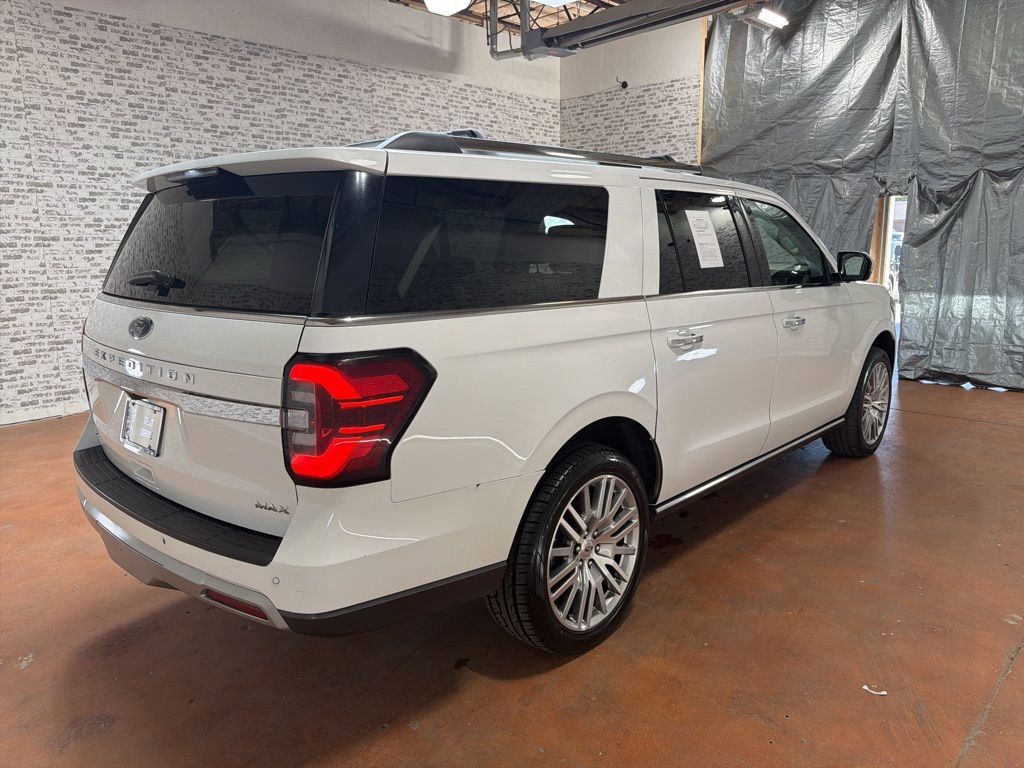 Used 2024 Ford Expedition Max Limited AWD/4WD image 7
