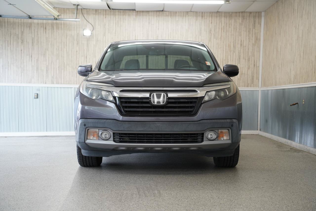 Used 2019 Honda Ridgeline RTL-E image 2