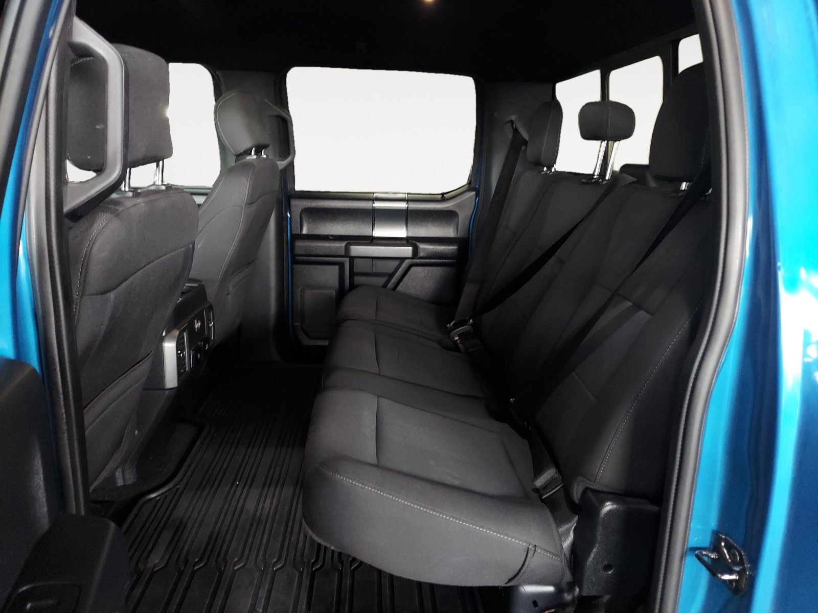 Used 2020 Ford F150 XLT w/ Equipment Group 302A Luxury AWD/4WD image 24