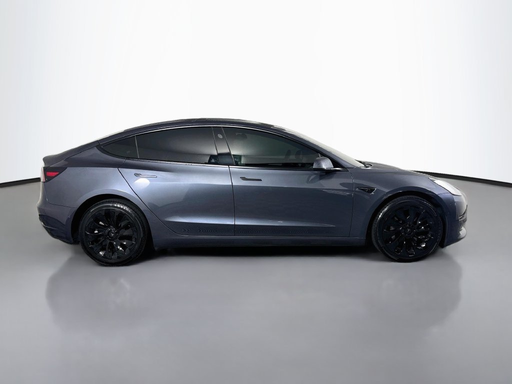 Used 2022 Tesla Model 3 Long Range AWD/4WD image 9