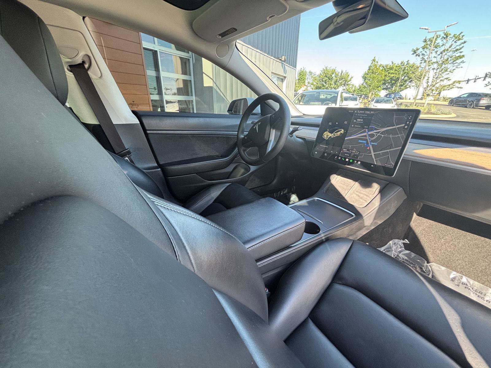 Used 2021 Tesla Model 3 Standard Range Plus RWD image 12