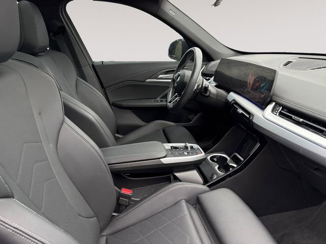 Used 2023 BMW X1 xDrive28i w/ M Sport Package AWD/4WD image 15