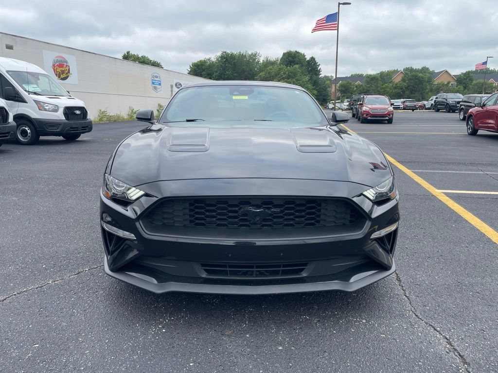 Used 2021 Ford Mustang Coupe RWD image 2