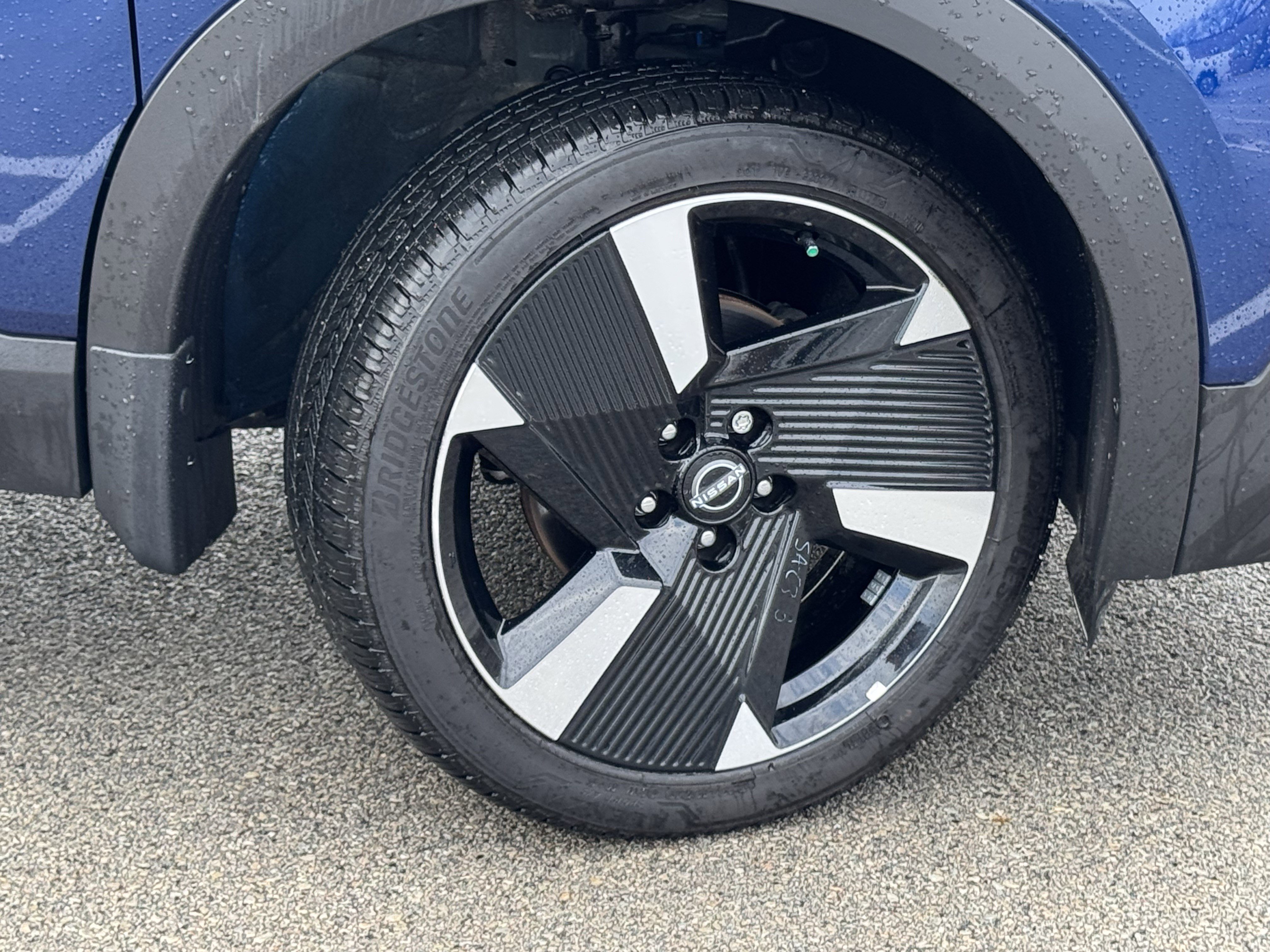 Certified 2025 Nissan Kicks SR w/ SR Premium Package image 35