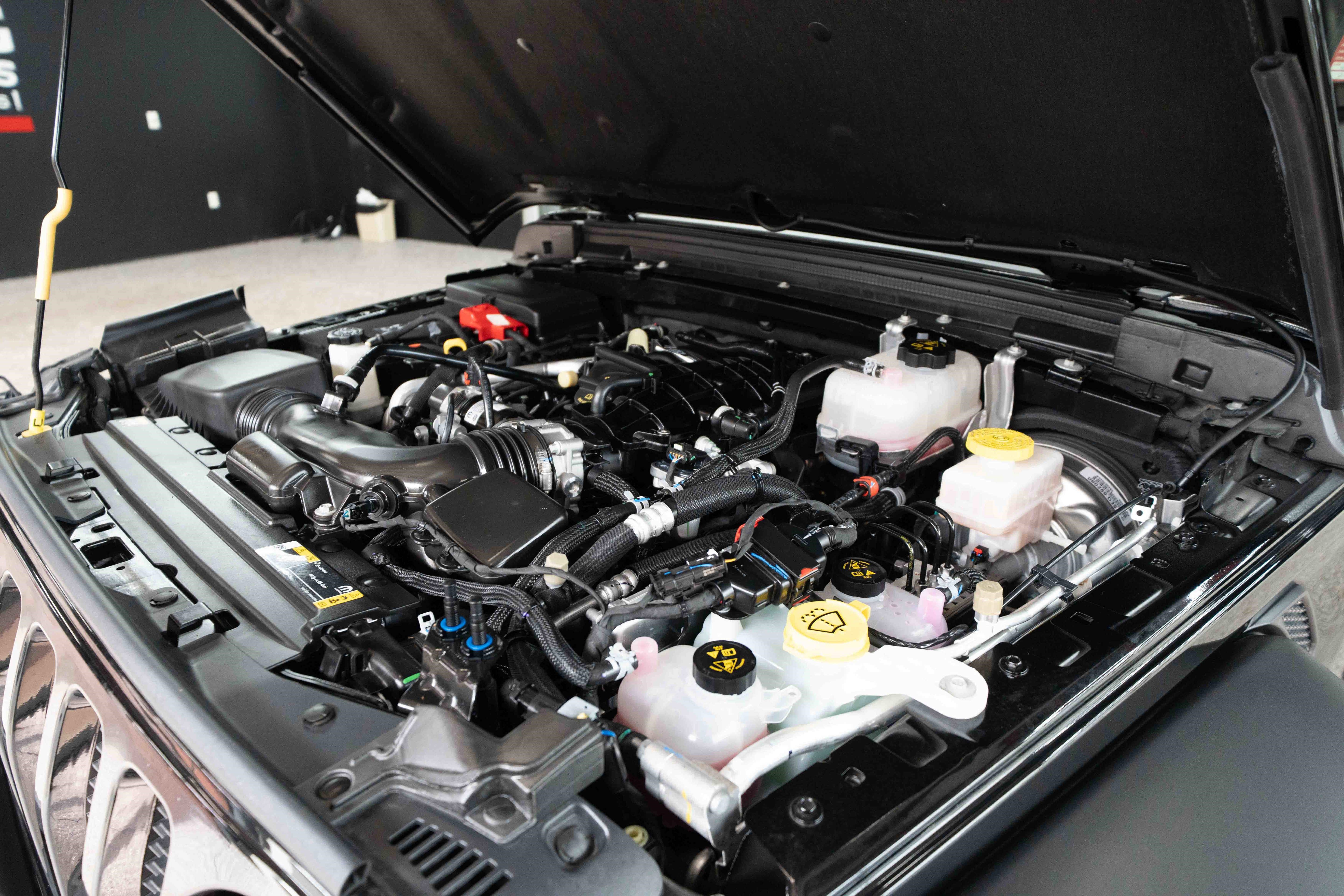 Used 2023 Jeep Wrangler Unlimited Sport image 33