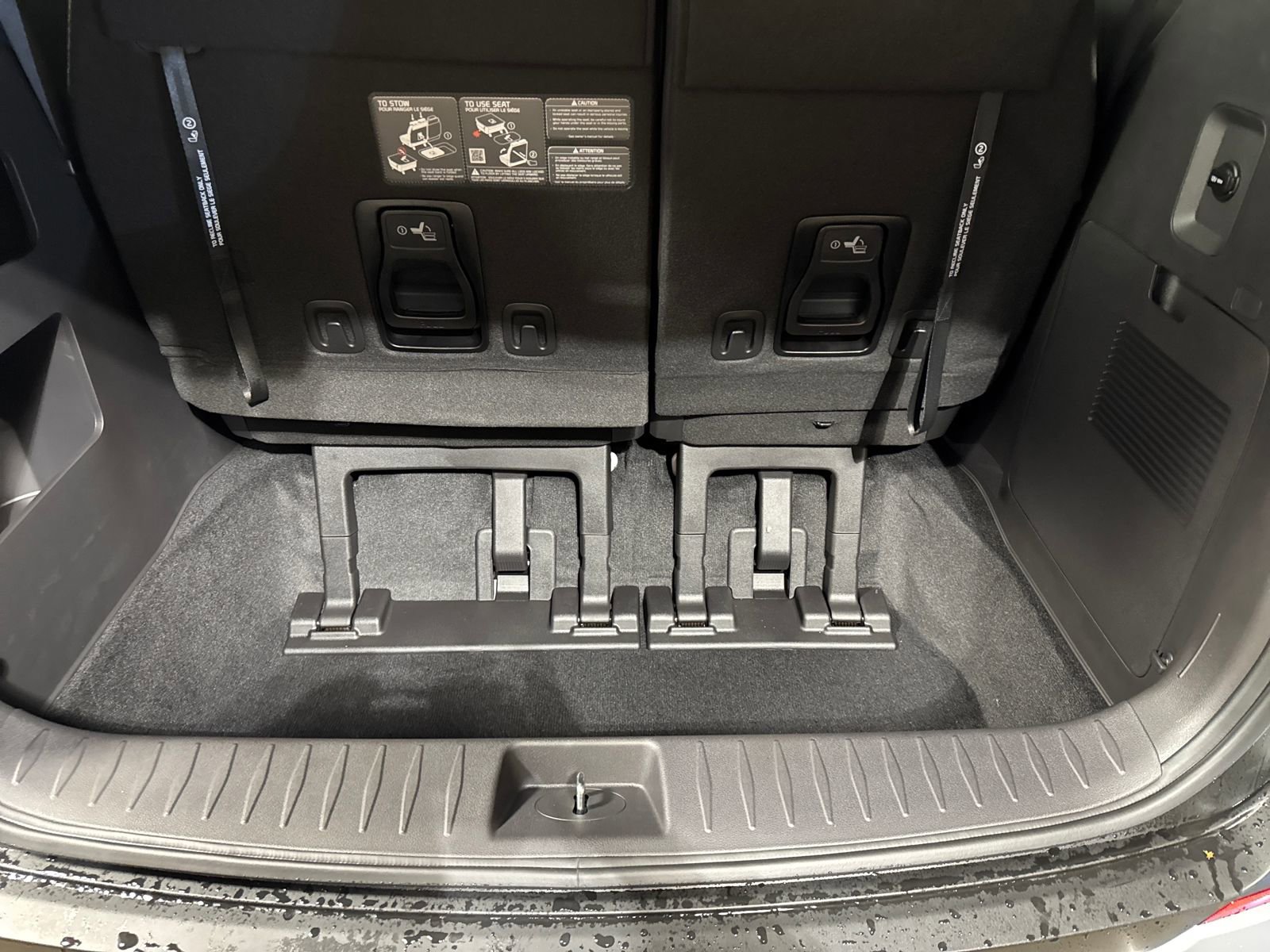 New 2026 Kia Carnival LXS image 30