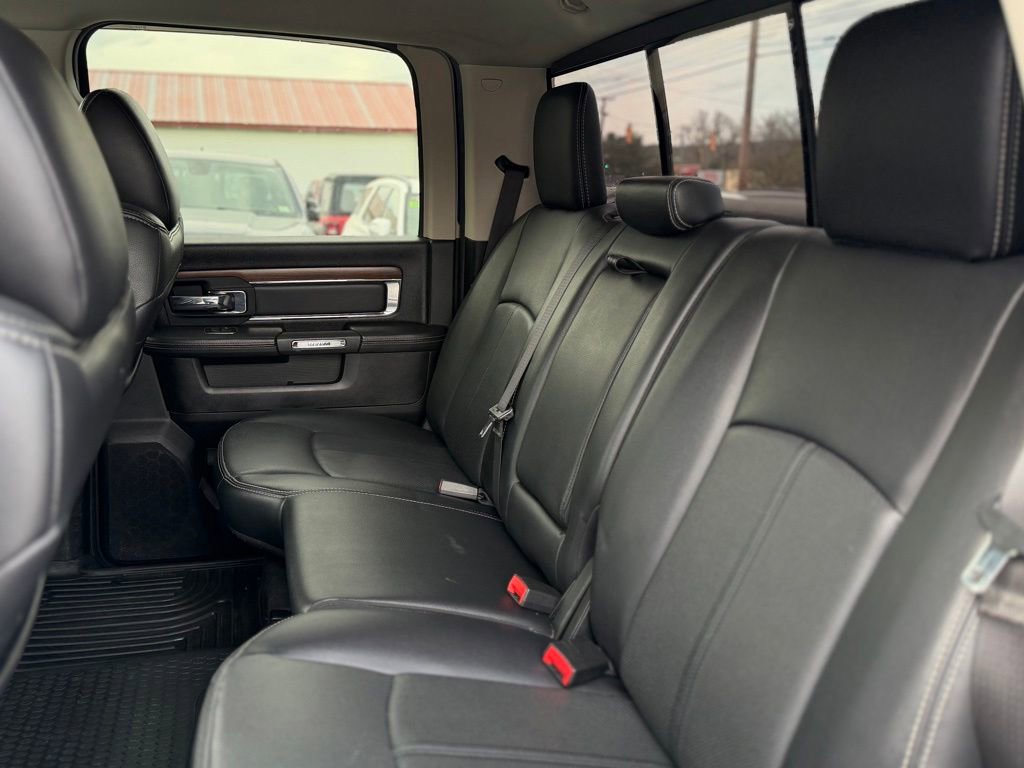 Used 2018 RAM 2500 Laramie w/ Snow Chief Group AWD/4WD image 5