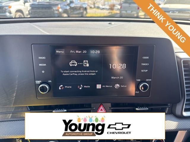 Used 2025 Kia Sportage LX image 22