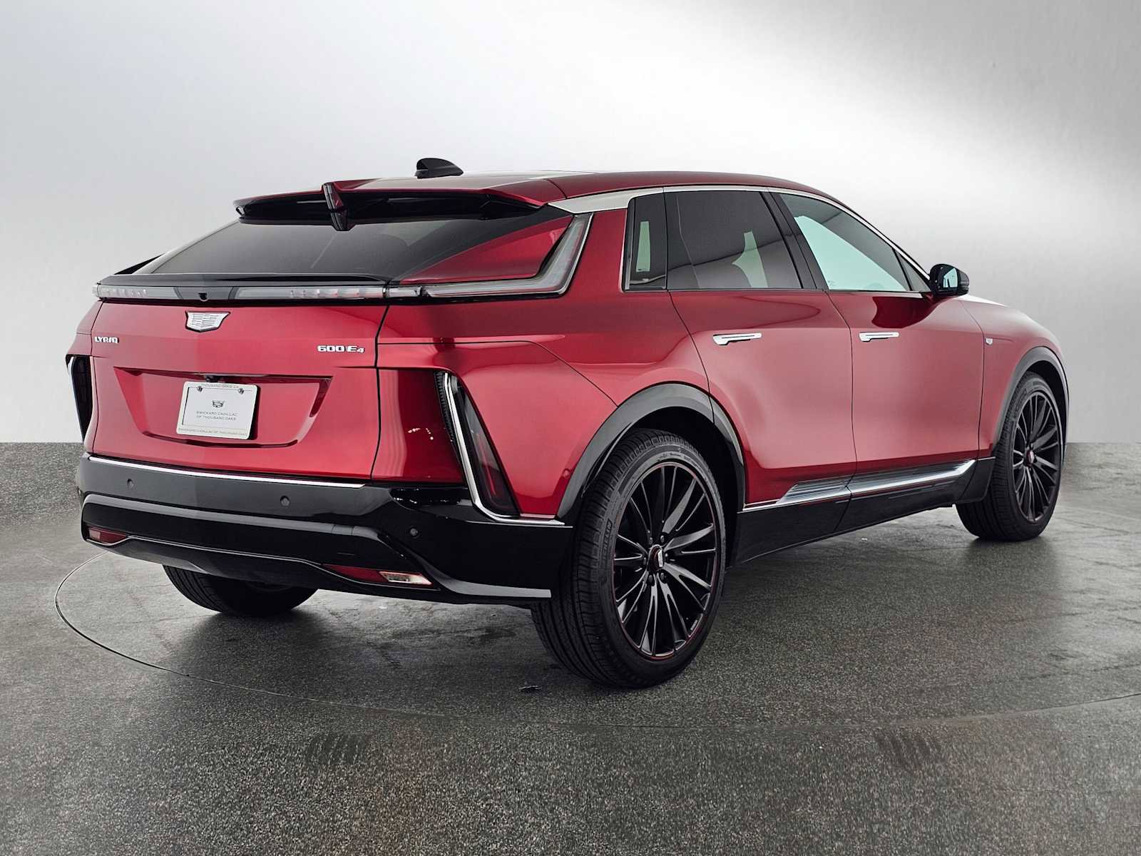 Used 2025 Cadillac Lyriq Luxury w/ LPO, Red Accent Package image 3