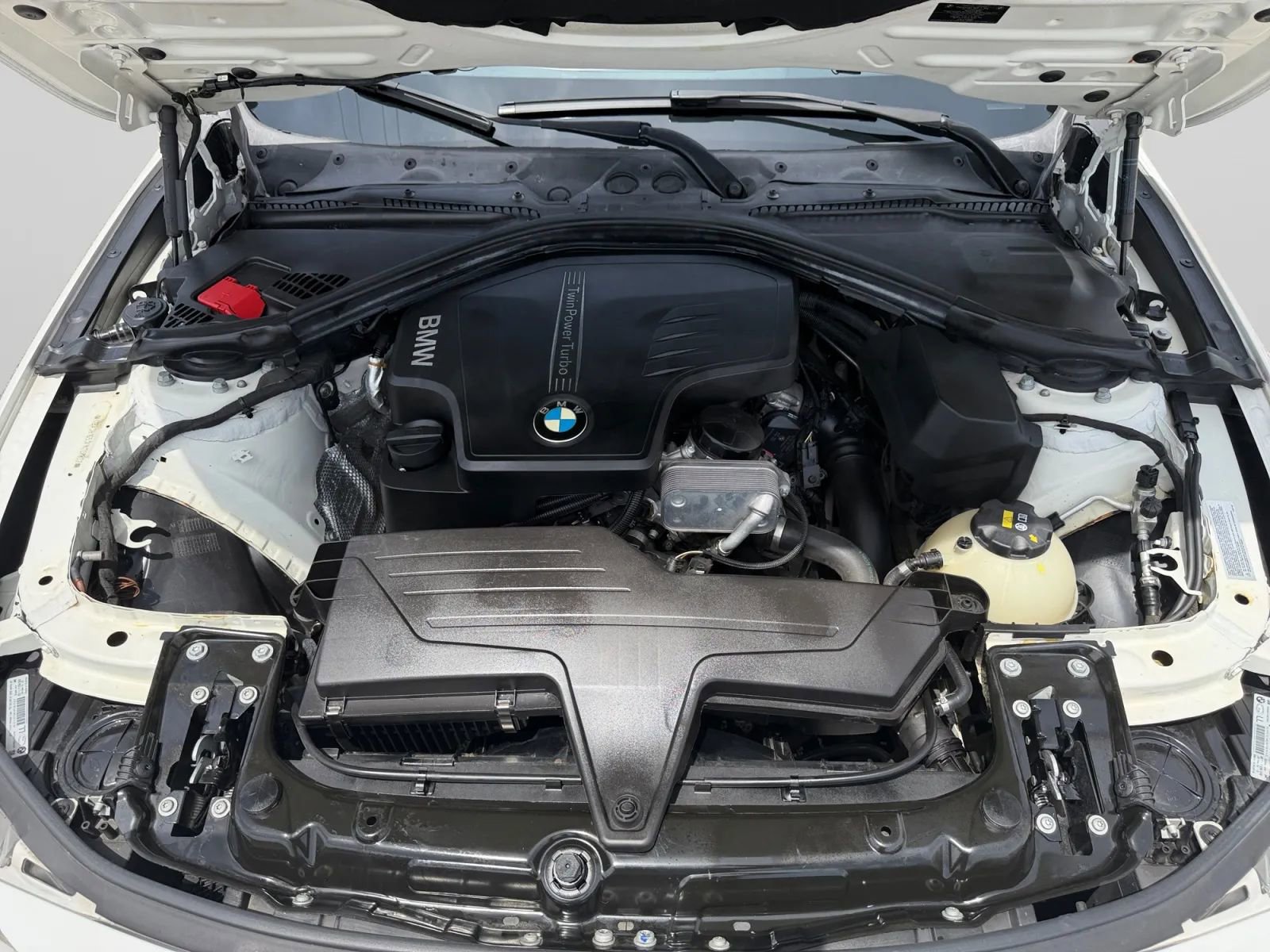 Used 2015 BMW 320i Sedan RWD image 38
