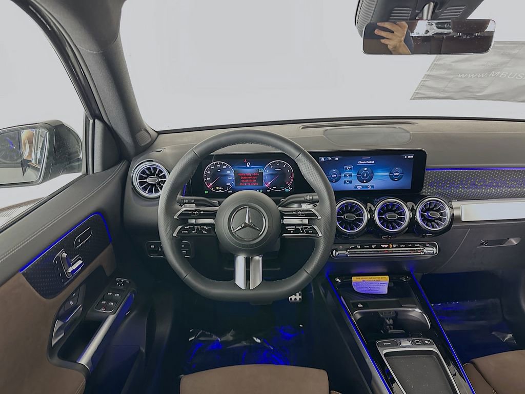 New 2026 Mercedes-Benz GLB 250 image 22