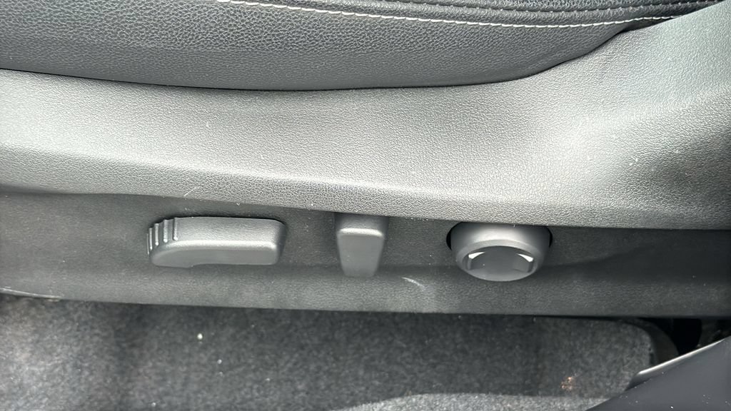 Certified 2023 Subaru Forester Premium AWD/4WD image 21