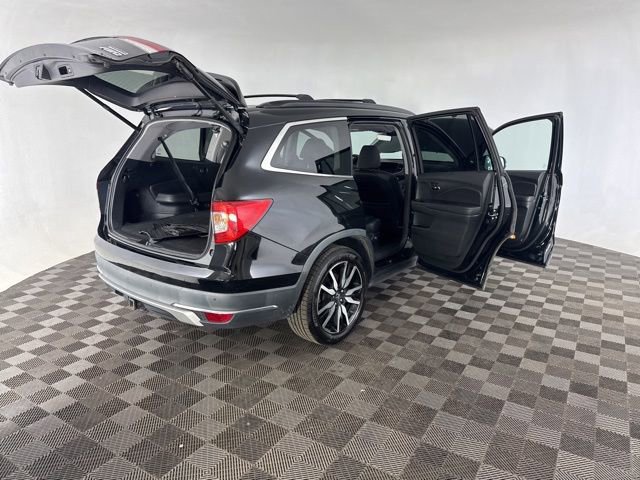 Used 2019 Honda Pilot Touring image 19