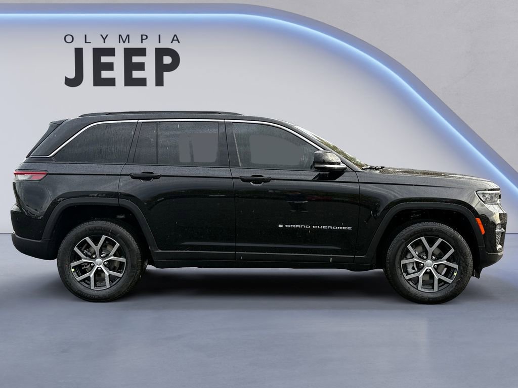 New 2025 Jeep Grand Cherokee Limited w/ Trailer Tow Package image 8