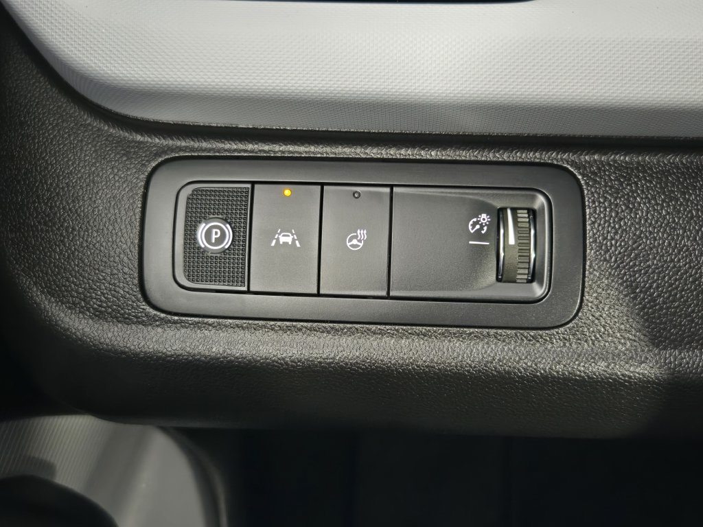 New 2027 Chevrolet Bolt RS w/ Technology Package FWD image 22