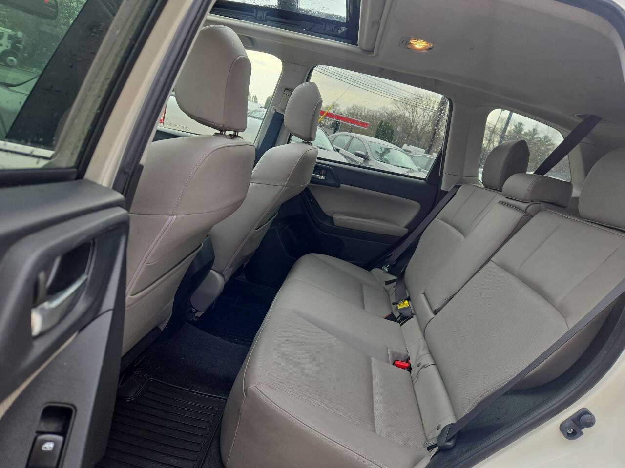 Used 2015 Subaru Forester 2.5i Limited w/ Popular Package #2 image 15