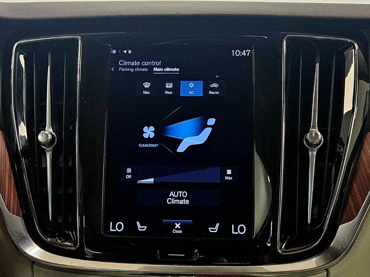 Used 2021 Volvo S60 T5 Momentum w/ Climate Package image 25